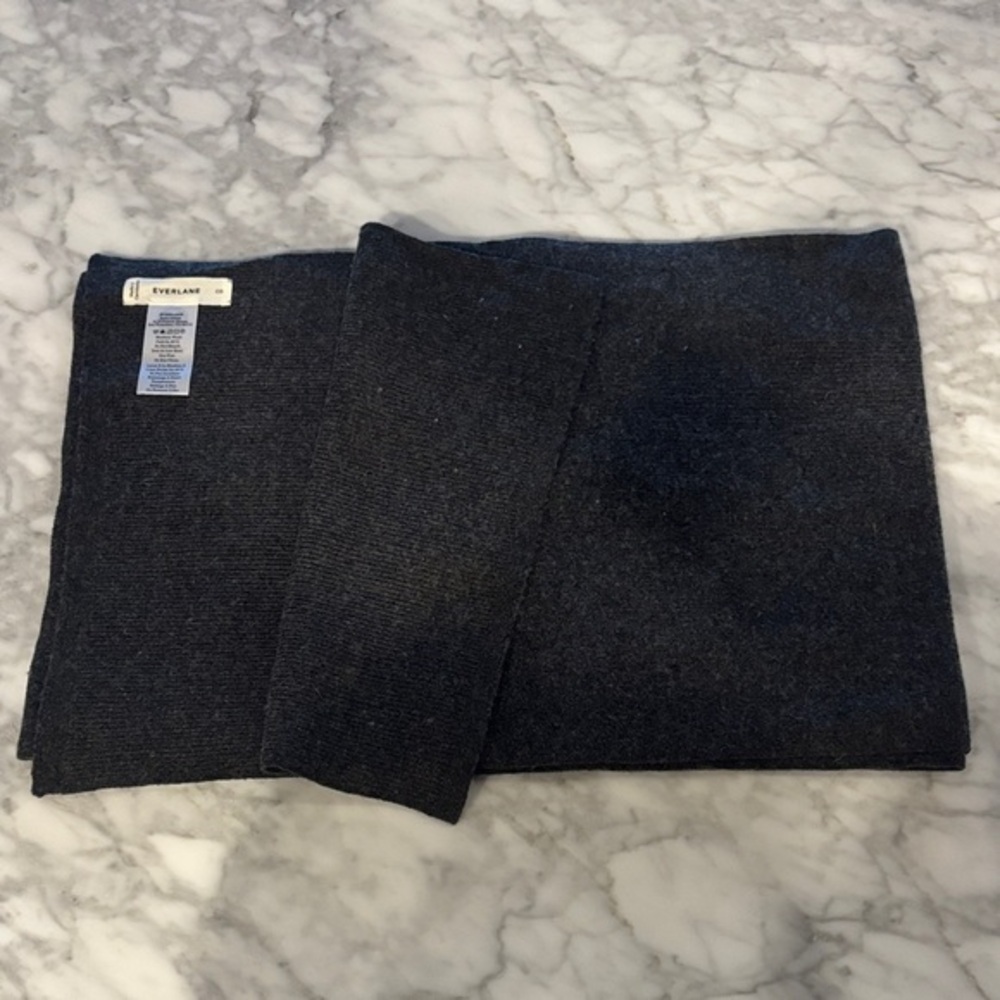 Everlane Charcoal Wool Scarf